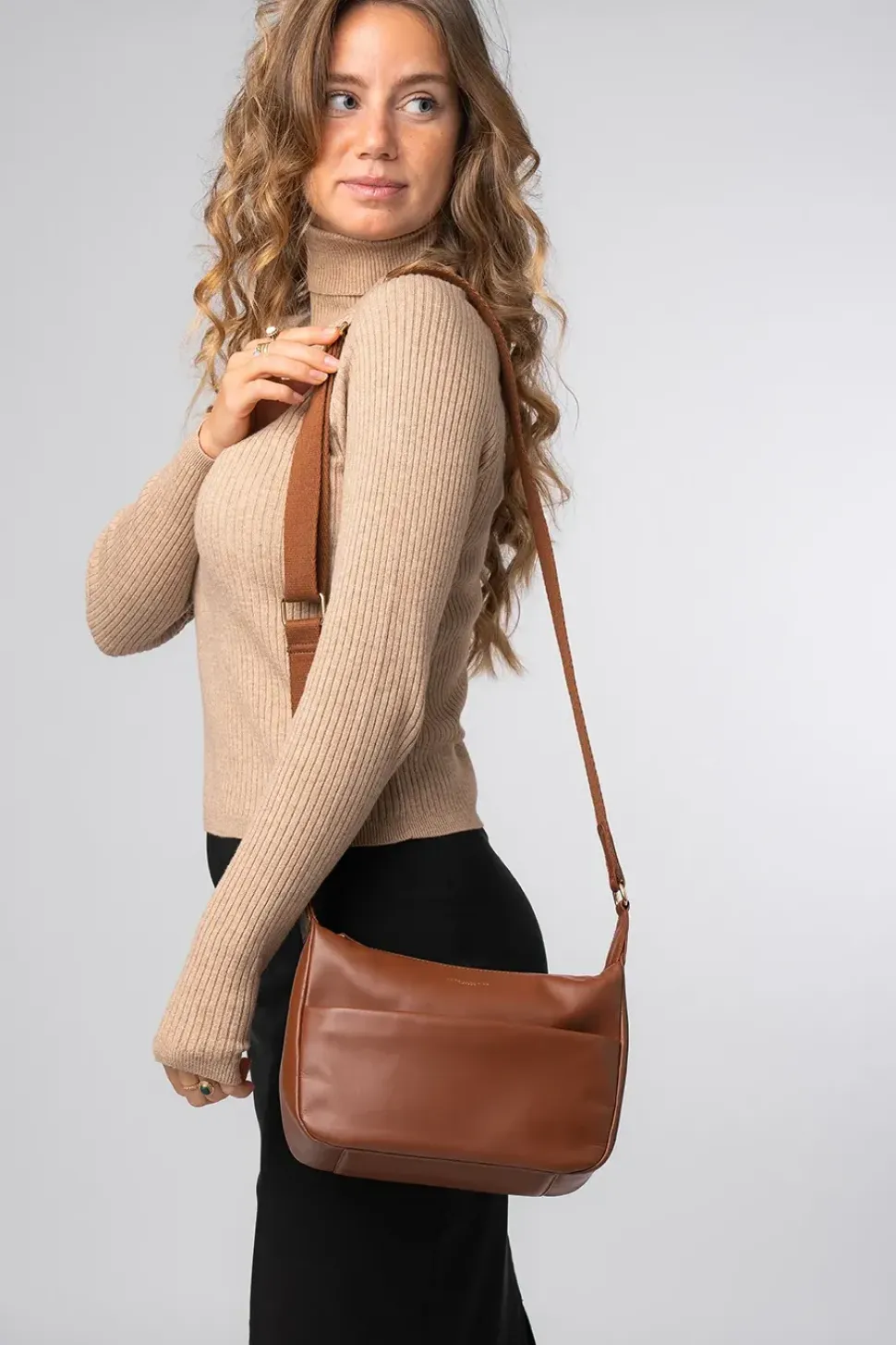 'Leonara' Leather Cross Body Bag