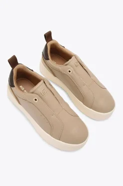 'Lighter Laceless'  Trainers