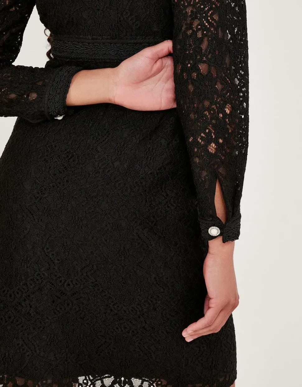 'Lillian' Lace Shift Dress