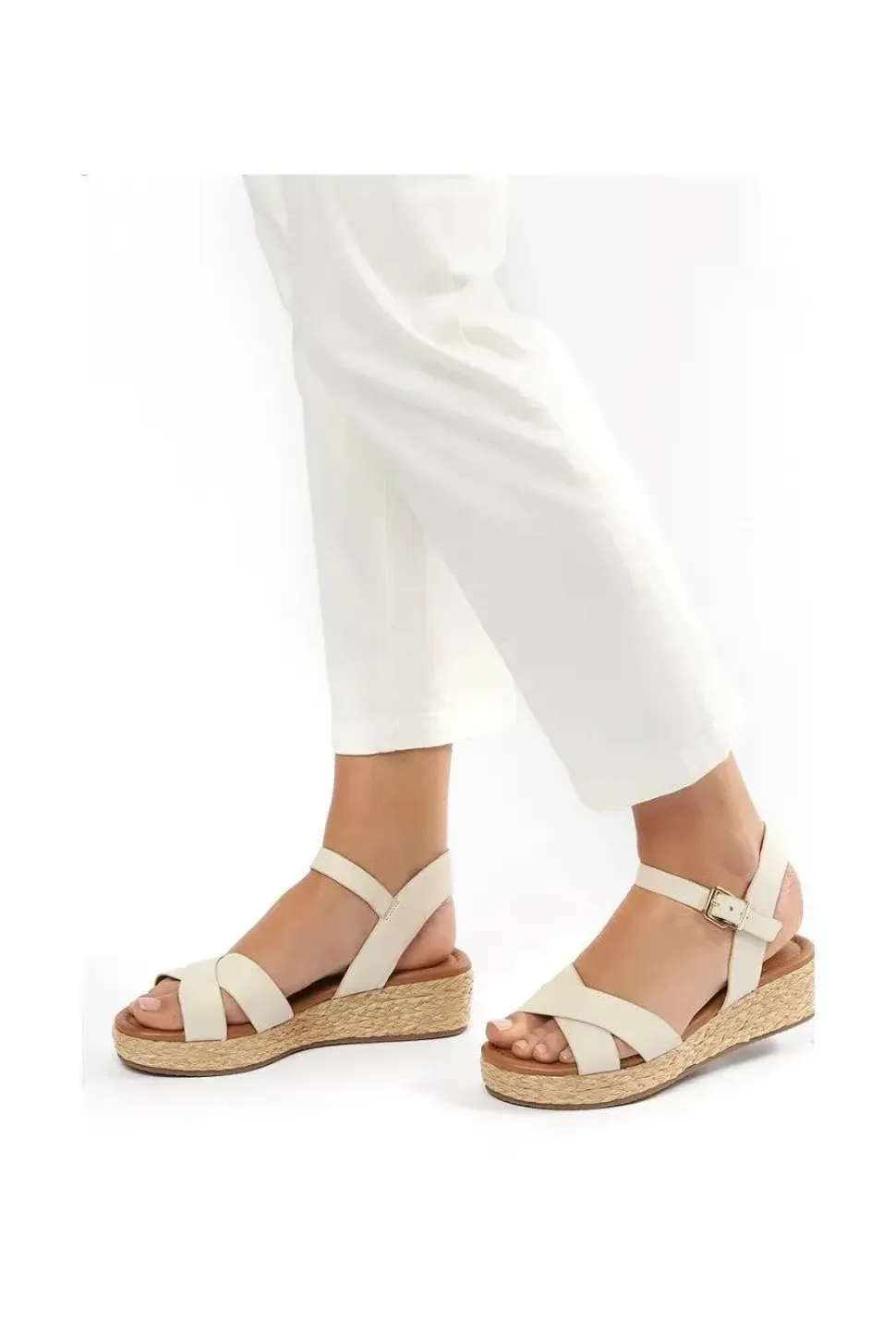 'Linnie' Leather Sandals