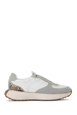 'Logan Laceless' Trainers