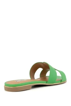 'Loopers' Sandals