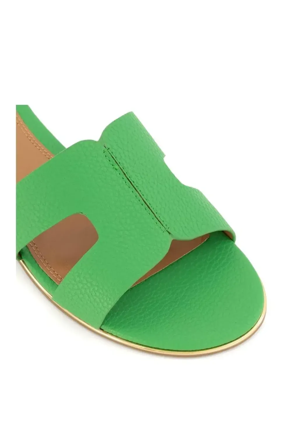 'Loopers' Sandals