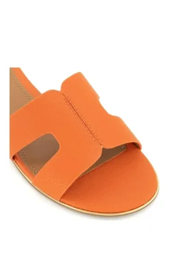 'Loopers' Sandals