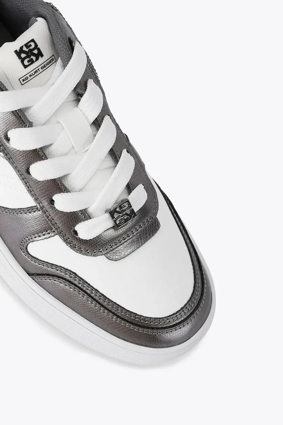 'Loran' Trainers