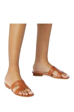 'Loupe' Leather Sliders