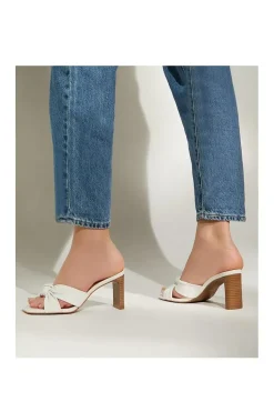 'Maize' Leather Sandals
