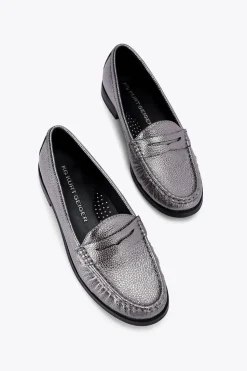 'Mattie'  Flats