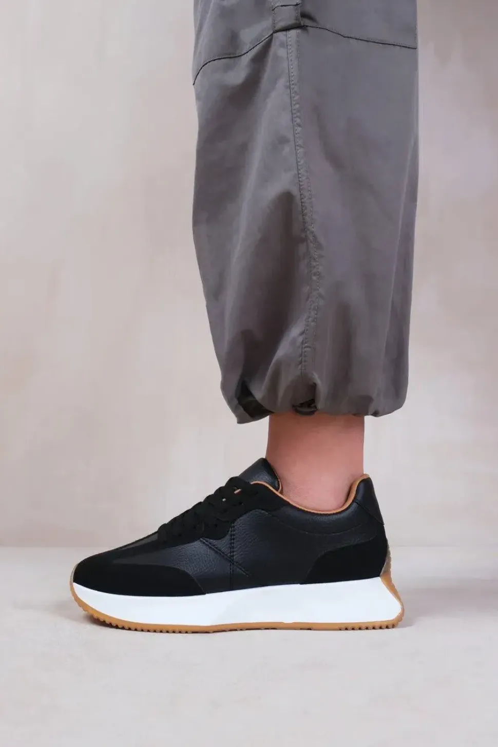 'Metro' Runner Sneakers Trainers