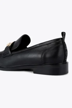 'Missie2' Flats