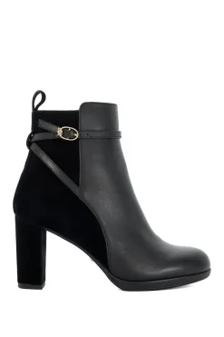 'Ottara' Leather Ankle Boots