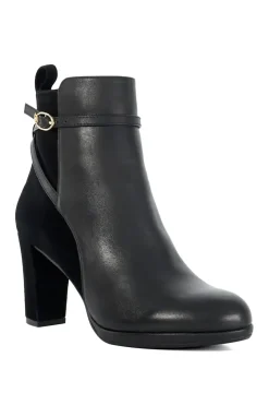 'Ottara' Leather Ankle Boots