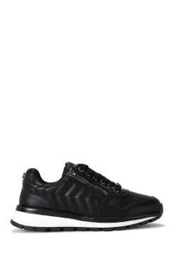 'Pace Zip' Trainers