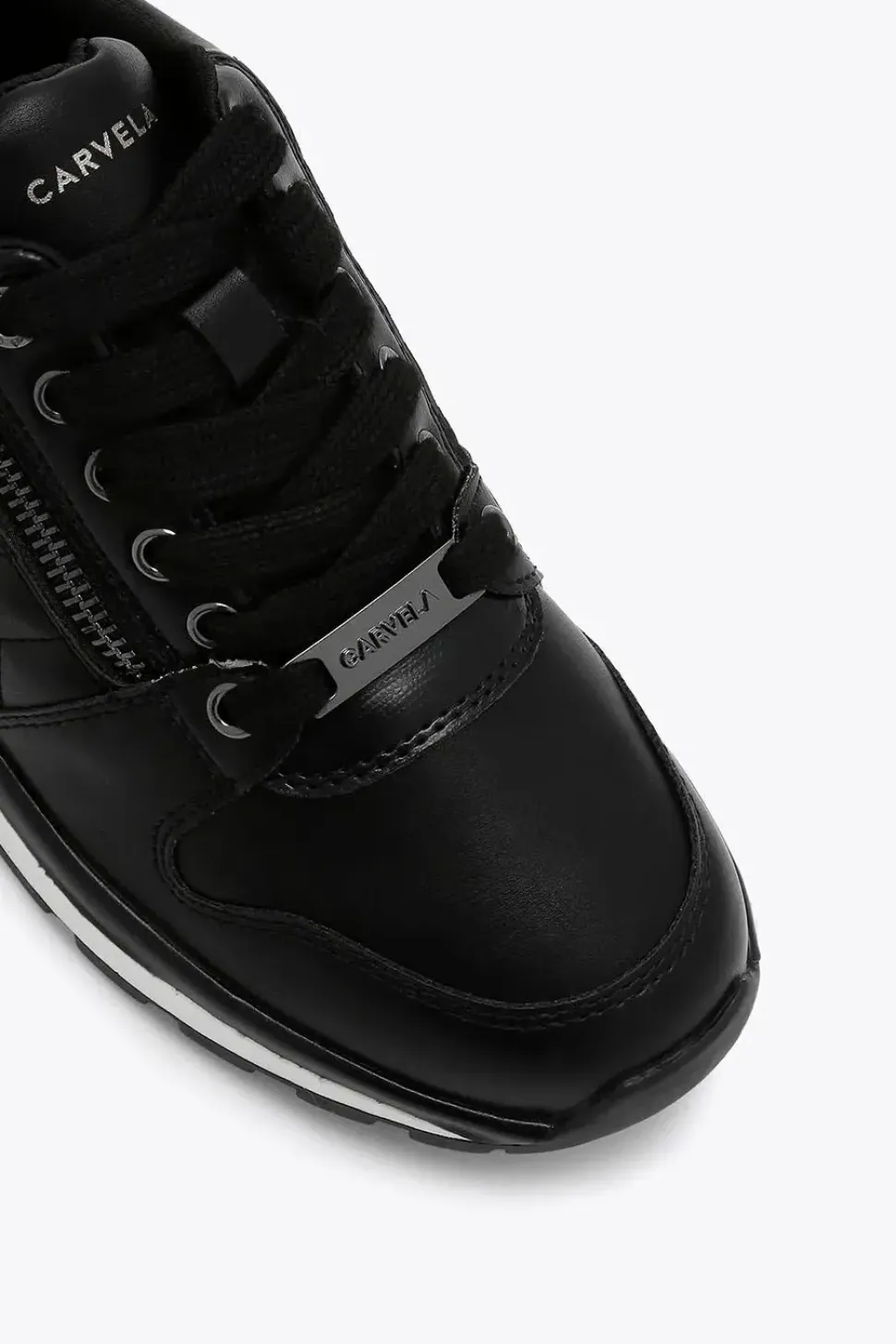 'Pace Zip' Trainers