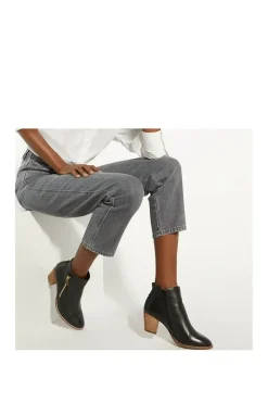 'Paicey' Leather Ankle Boots