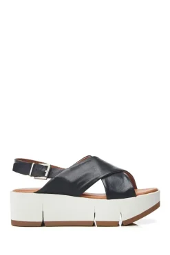 'Ritika' Leather Flatforms