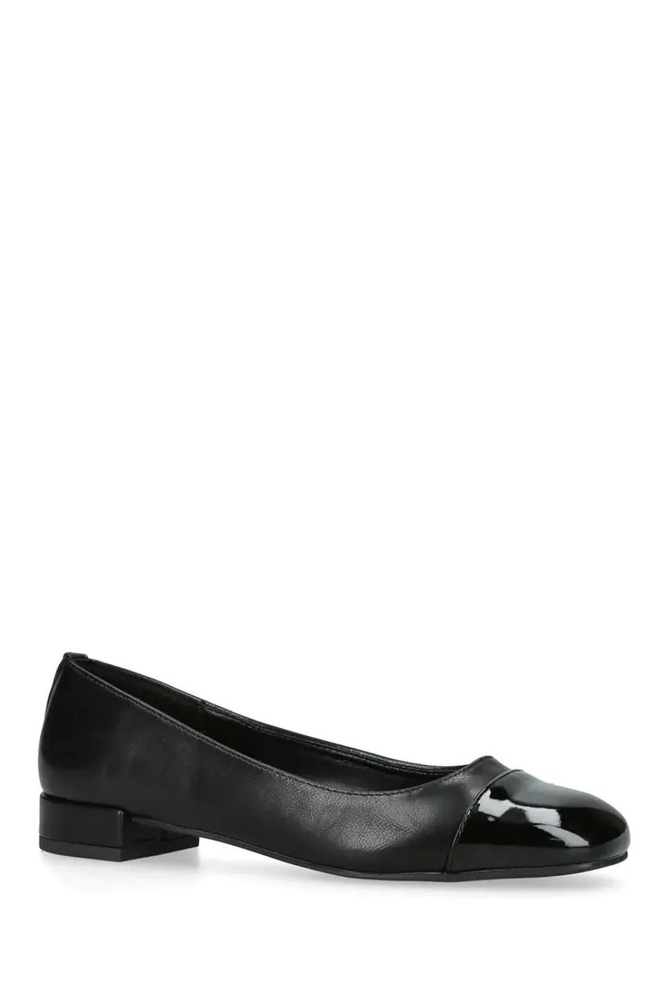 'Riviera' Flats