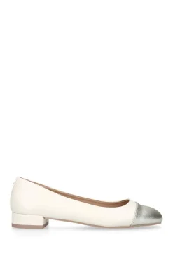 'Riviera'  Flats
