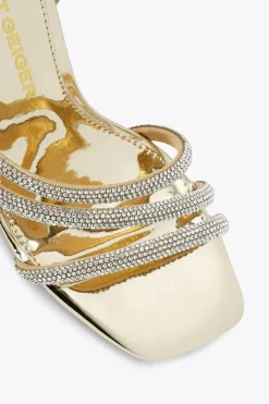 'Savanna Low2' Heels