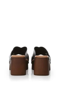 'Sh Saffron' Leather Flatforms