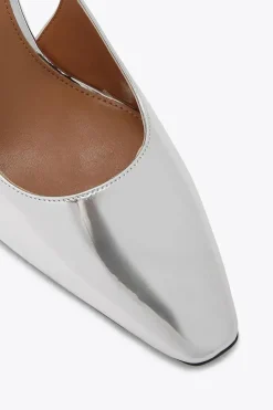 'Sweetie Court'  Heels