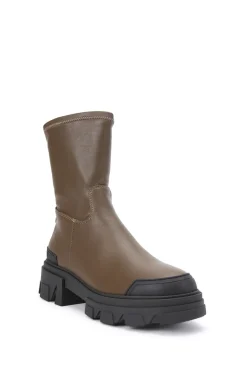 'Trekker Sock'  Boots