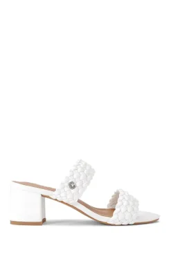 'Twisted' Heels