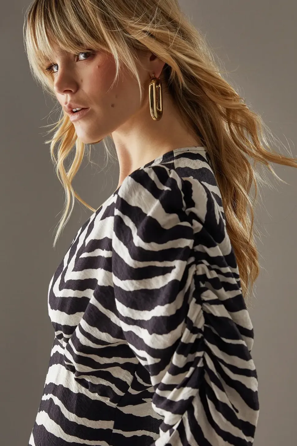Zebra Viscose V Neck Long Puff Sleeve Midi Dress