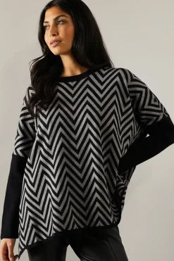 Zig Zag Contrast Colour Crew Neck Batwing Jumper