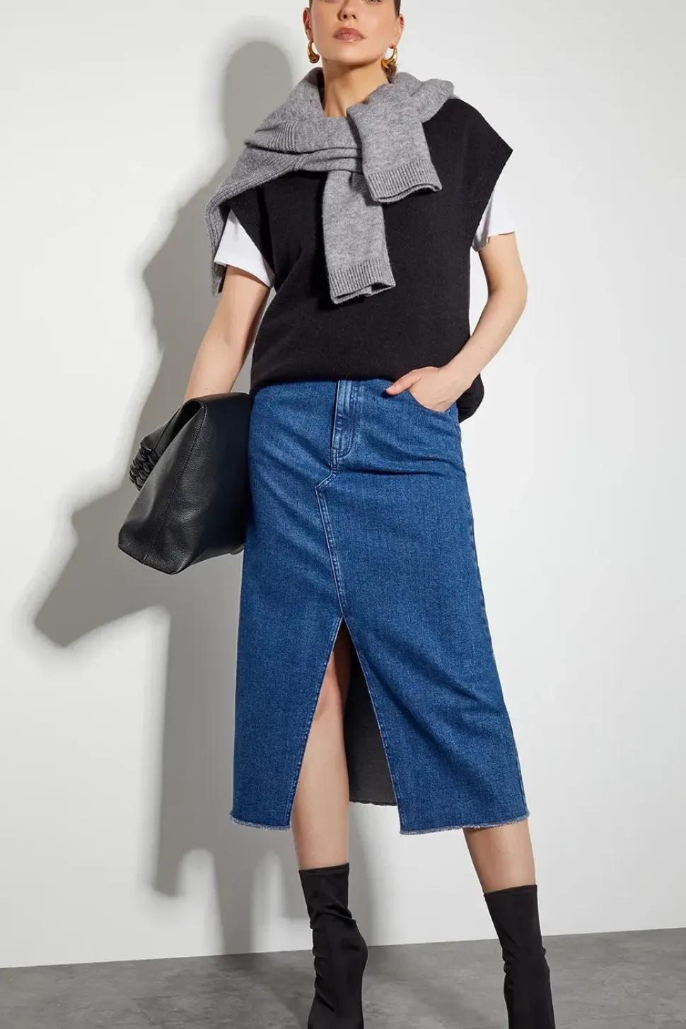 Zuri Zip Detail Knit Tabard Black